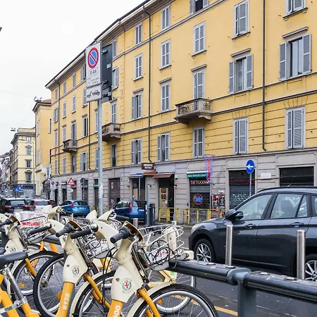 Altido Gracious Navigli Flat, Easy Access To Centre Апартаменты *